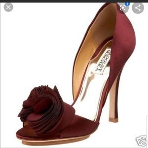 Badgleh mischka randall peep toe satin heels